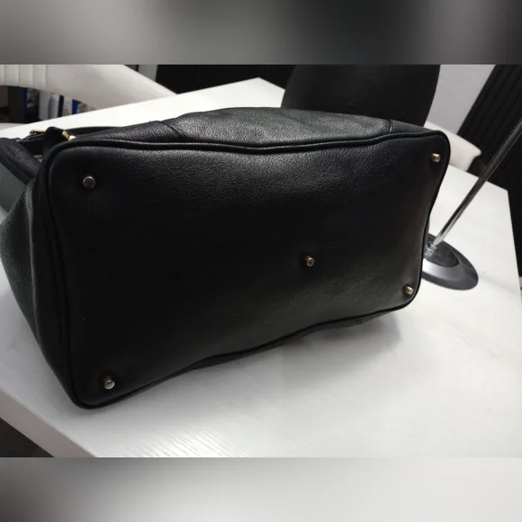 Burberry bags - Picture 12 of 15